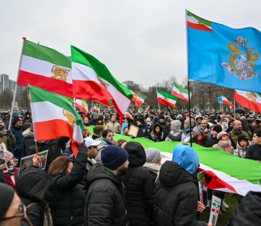 Número de mortos em protestos no Irã passa de 500, diz ONG.