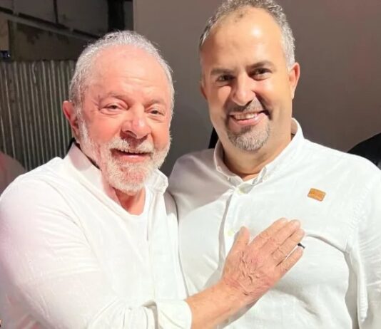 Emendas Pix pagam contas de água, luz, internet e até show do Safadão na Bahia.