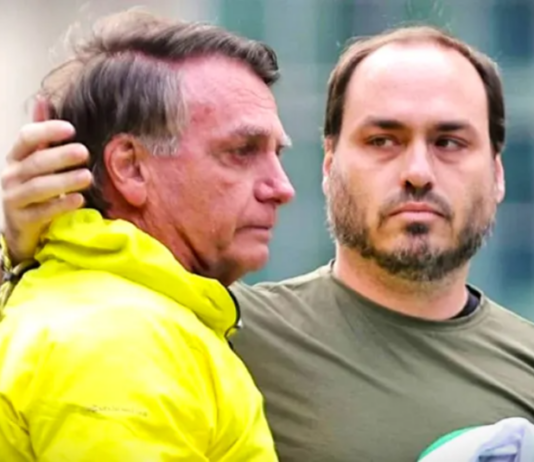 Saúde de Bolsonaro ‘piora a cada dia’, diz Carlos