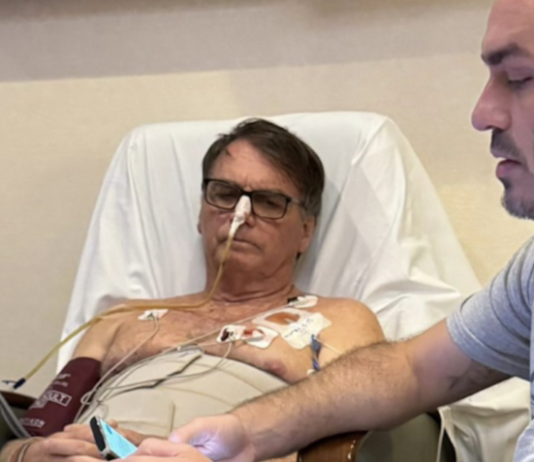 Carlos diz haver ‘elevado risco de morte’ para Bolsonaro