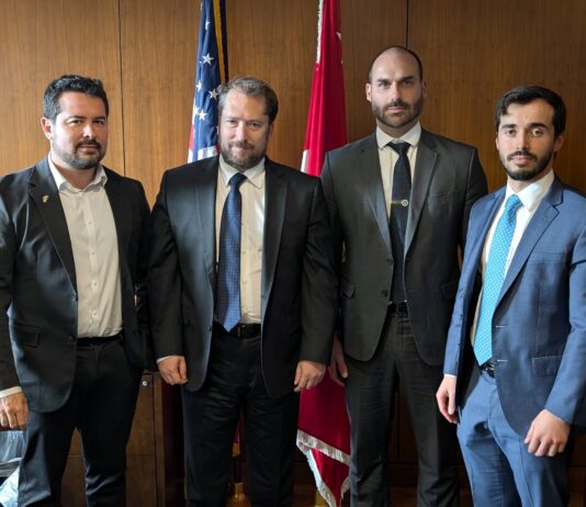 Trump nomeia crítico de Moraes como assessor para assuntos relacionados ao Brasil