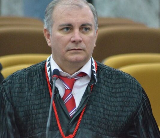 Desembargadores descobrem que presidente do TJ transferiu R$ 3 bilhões para BRB