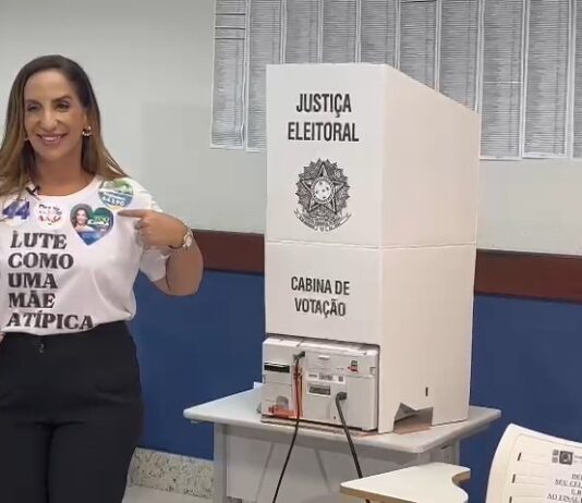 Kamila Cardoso assume vaga na Câmara Municipal de Fortaleza