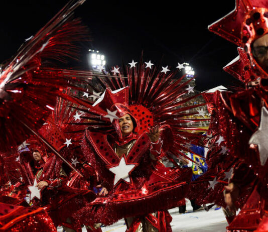 Escolas de samba do RJ recebem ao menos R$ 123,6 milhões de dinheiro estatal.