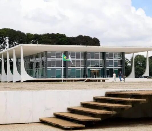 Judiciário e MPs acumulam 60 tipos diferentes de “penduricalhos”, diz Transparência Brasil