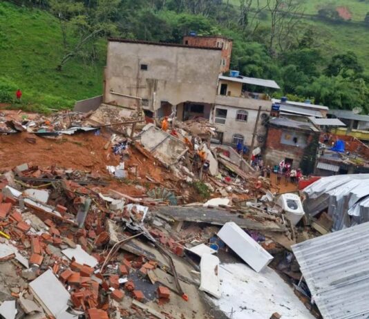 Tragédia em MG: número de mortos em Juiz de Fora e Ubá passa de 30; desaparecidos são 39