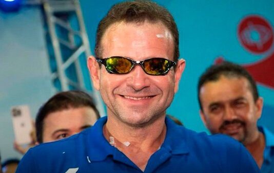 MPCE cobra que Câmara afaste prefeito de Aracoiaba (CE), irmão de Wesley Safadão