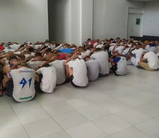 Facções determinam o fim da briga entre torcidas organizadas do Ceará e do Fortaleza, dirigentes renunciam aos cargos.