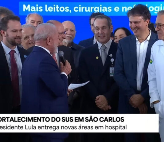 Elmano escanteado? Lula diz que Camilo “vai ficar de olho” e será candidato “se precisar”.