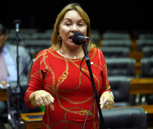 Um dos operadores do escândalo do INSS sugeriu que deputada Gorete recebesse dinheiro do INSS por escritório de advocacia