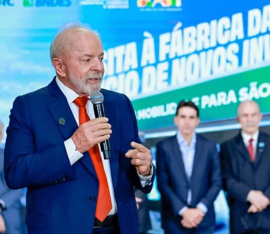 Lula fez mais de 150 declarações controversas no 3º mandato, diz jornal