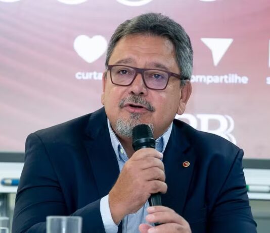 Chefe do MPRJ que ganhou R$ 186 mil em dezembro diz a Gilmar que pagamentos obedecem ‘direitos’