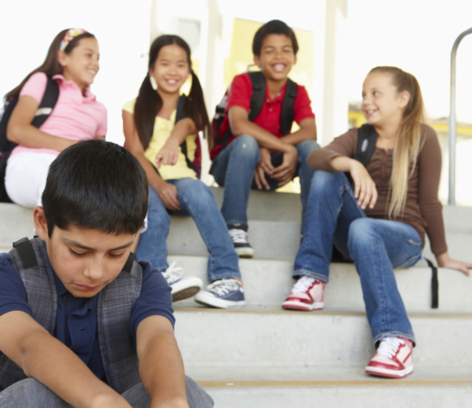 Bullying afeta 4 em cada 10 estudantes no Brasil, aponta IBGE
