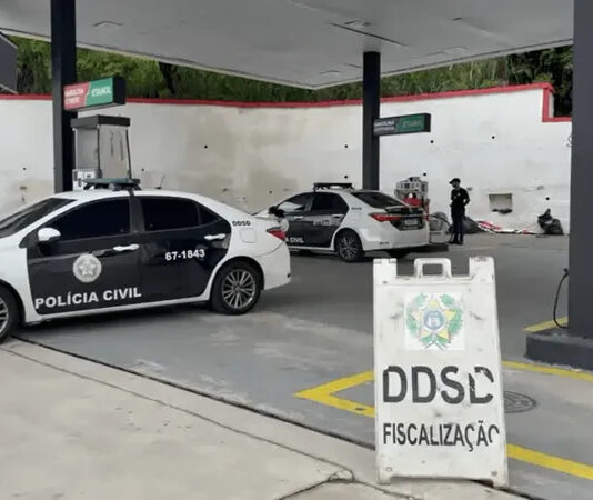 PCC amplia atuação e pode controlar mais de mil postos de combustíveis no Brasil