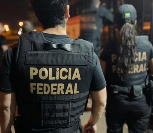 Policiais federais acenam com possibilidade de greve a qualquer momento