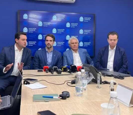 Após saída de Ratinho, Caiado deve ser lançado como candidato do PSD para 2026