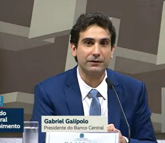 Auditoria não indicou culpa de Campos Neto no Master, diz Galípolo.