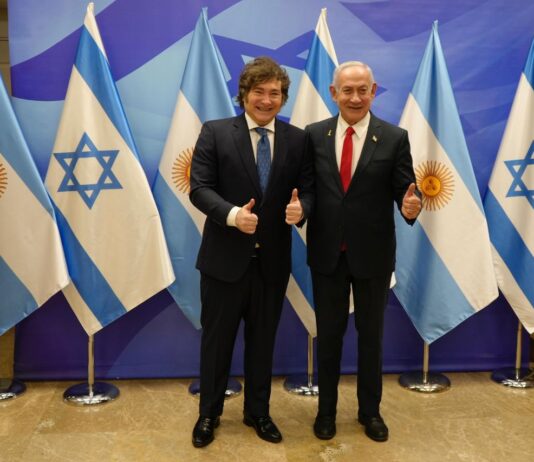 Israel dará medalha de honra a Milei, e Argentina abrirá embaixada em Jerusalém neste mês