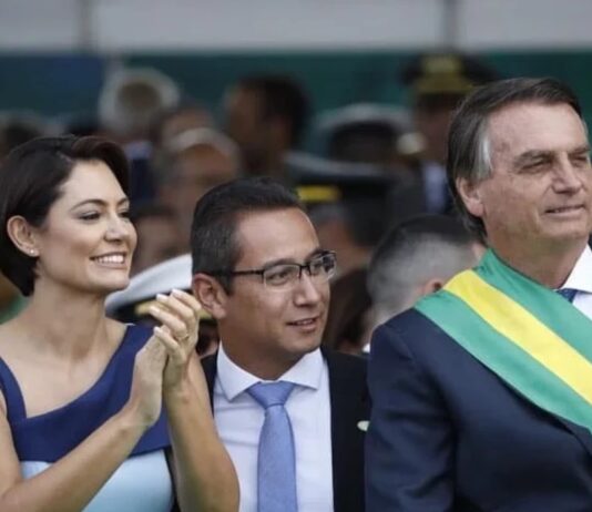 Moraes nega acesso irrestrito de irmão de Michelle a Bolsonaro