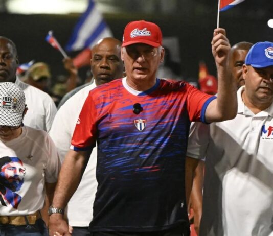 Protestos eclodem em Cuba enquanto regime menospreza ajuda enviada pelos EUA