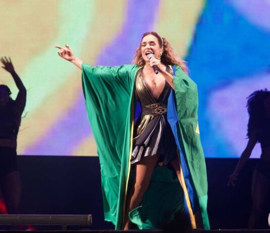 Daniela Mercury se torna ré por “showmício” pró-Lula em SP
