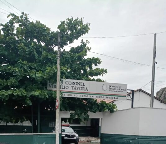 Aluno é atacado com estilete dentro de escola em Quixadá, no Ceará