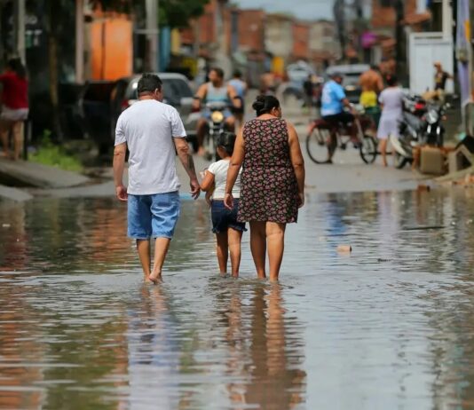 Fortaleza está entre as dez capitais brasileiras com pior qualidade de vida, aponta pesquisa