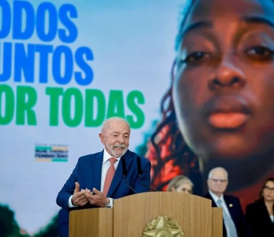 Lula rejeita pena de morte para agressores de mulheres