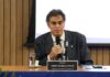 Presidente do TST que diz que é vermelho e outros 21 dos 25 ministros da Corte receberam mais de R$ 100 mil em março.