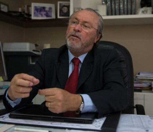 Candido Albuquerque reforça pré-candidatura ao senado com foco na fiscalização e pauta de impeachment de ministros