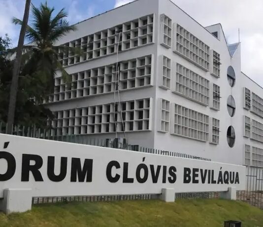 Justiça do Ceará absolve chefe de facção acusado de expulsar moradores e orquestrar mortes em Fortaleza