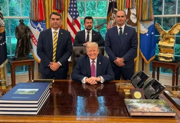 Eduardo e trump
