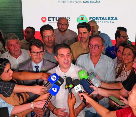 Prefeito Evandro Leitão evita explicar ocultação de patrimônio