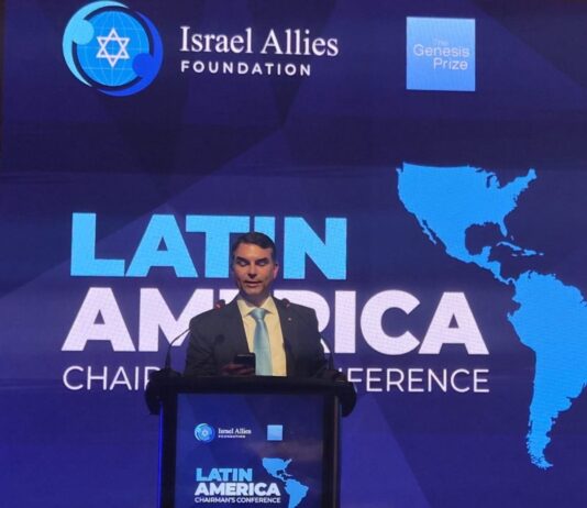 Flávio chama Lula de “antissemita” e diz que mudará embaixada para Jerusalém