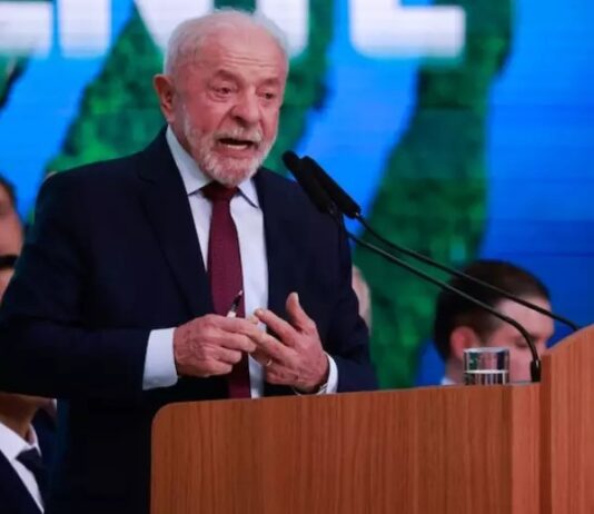 Comissão aprova moção de repúdio às declarações de Lula sobre traidores da pátria