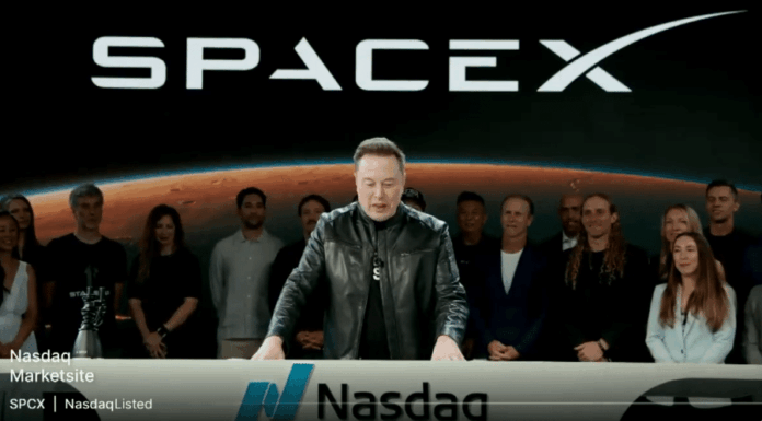 Musk torna-se o 1º trilionário do mundo com estreia da SpaceX na Bolsa