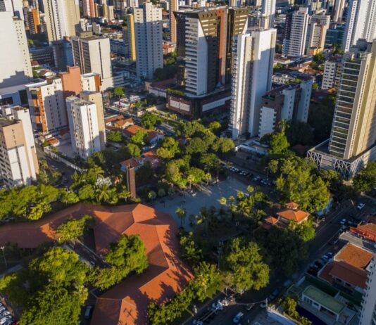 Obra da estação Luiza Távora pode “destruir” uma das praças mais visitadas de Fortaleza