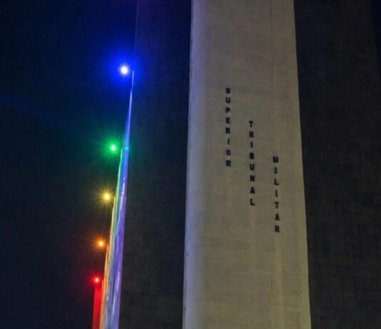 Superior Tribunal Militar adota as cores do arco-íris no mês do Orgulho LGBT