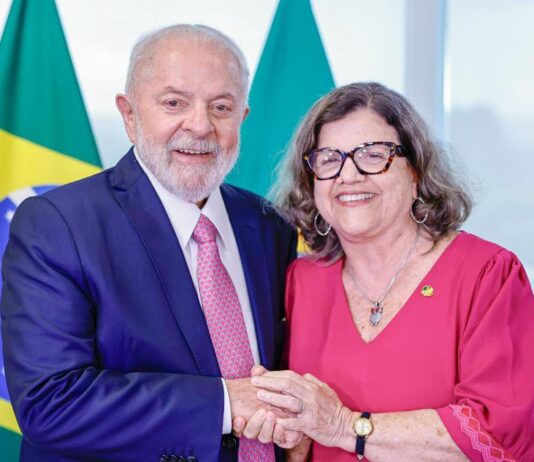 Lula escolhe Teresa Leitão como nova líder do governo no Senado