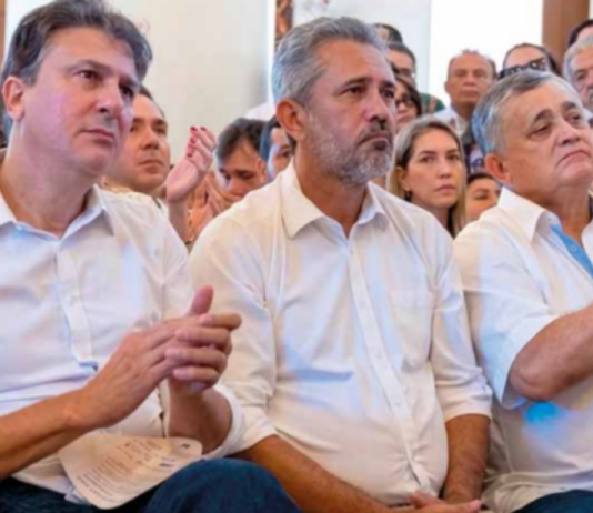 Guimarães admite uso de jato da FAB para participar de festa