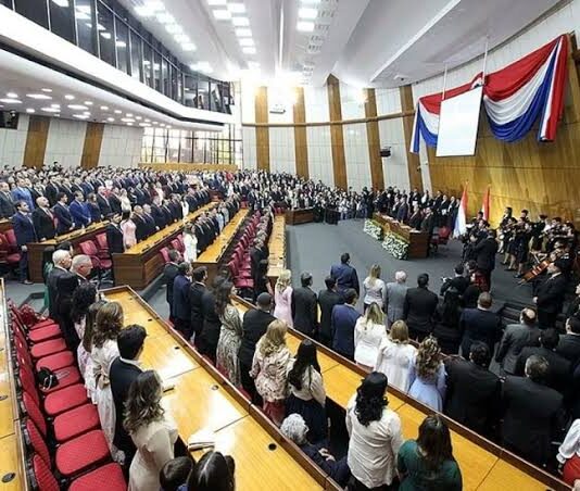 Congresso do Paraguai repudia fala de Lula sobre guerra