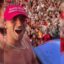 Autor do gol do título da Espanha, Ferran usa boné inspirado em Trump