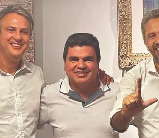Jornal denuncia que esposa de Chagas Viera se associou a publicitários que faturaram R$ 160 milhões com o Governo do Ceará