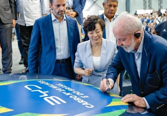 Programa bilionário de Lula para motoristas pode fortalecer ainda mais montadoras chinesas