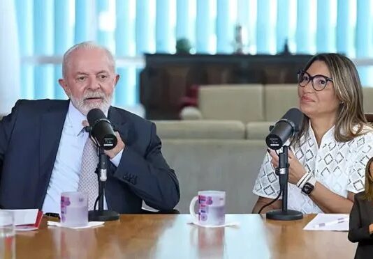 Lula diz que é “muito desumano” morar no Palácio da Alvorada