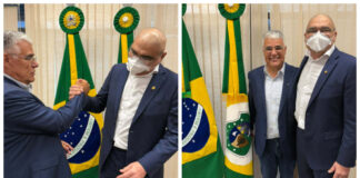 Sargento Reginauro toma posse no Senado Federal e recebe distintivo de lapela de Eduardo Girão
