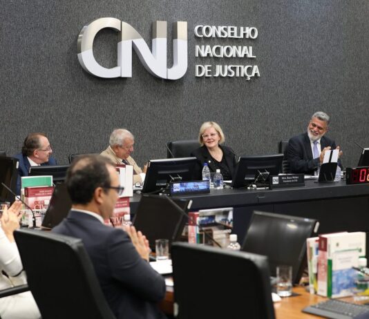 CNJ confirma fim da aposentadoria compulsória como punição para juízes que cometem infrações graves