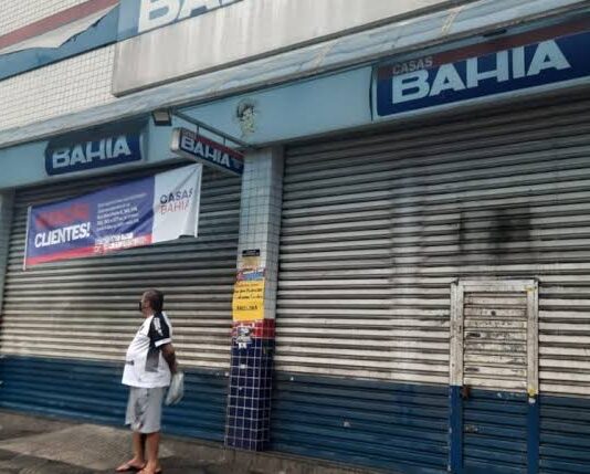 Crise no Brasil: Casas Bahia fecha 298 lojas e pode demitir até 3 mil funcionários