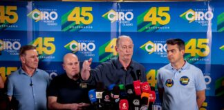 TRE-CE rejeita impugnação do PT e confirma coligação de Ciro Gomes