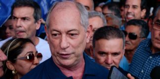 Ciro depõe como testemunha em inquérito sobre facções e eleições